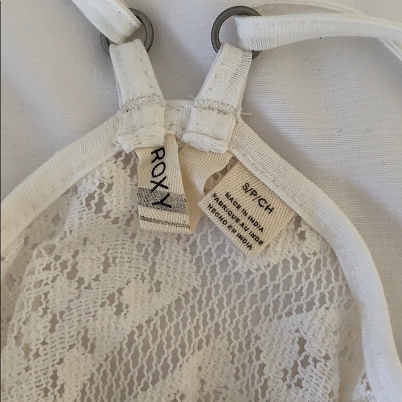 White Lace Dress - Picture 4 of 11